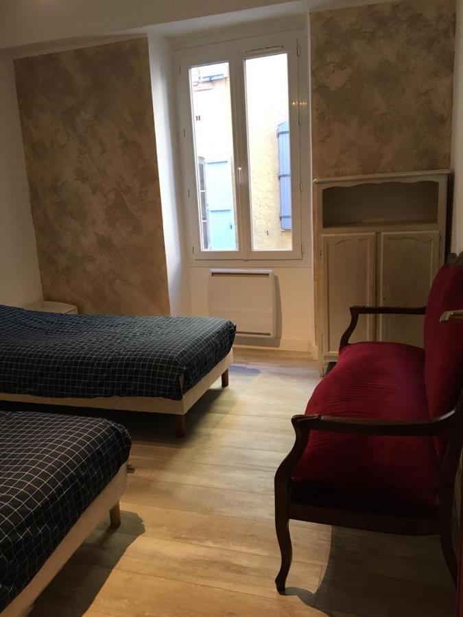 Fontaine Apartment